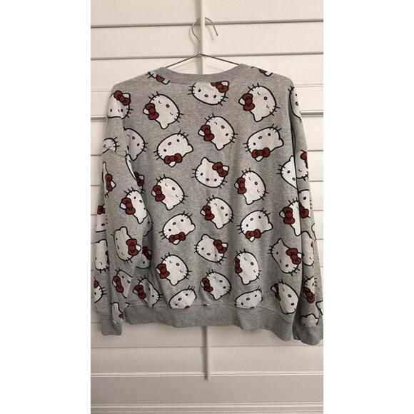 Hello Kitty crewneck sweatshirt size Medium - Picture 5 of 6